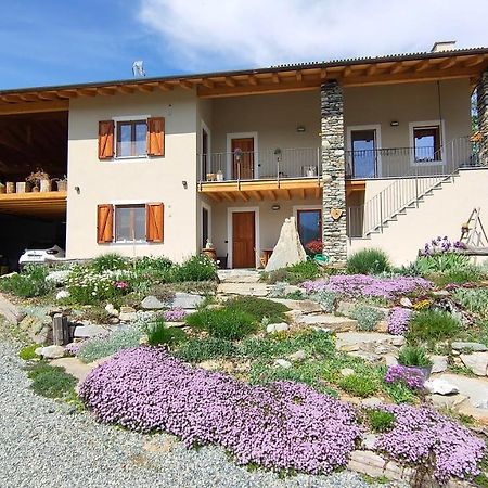 Ferienwohnung Semi Al Vento: La Bio-Casa Nel Giardino Incantato! Paesana Exterior foto