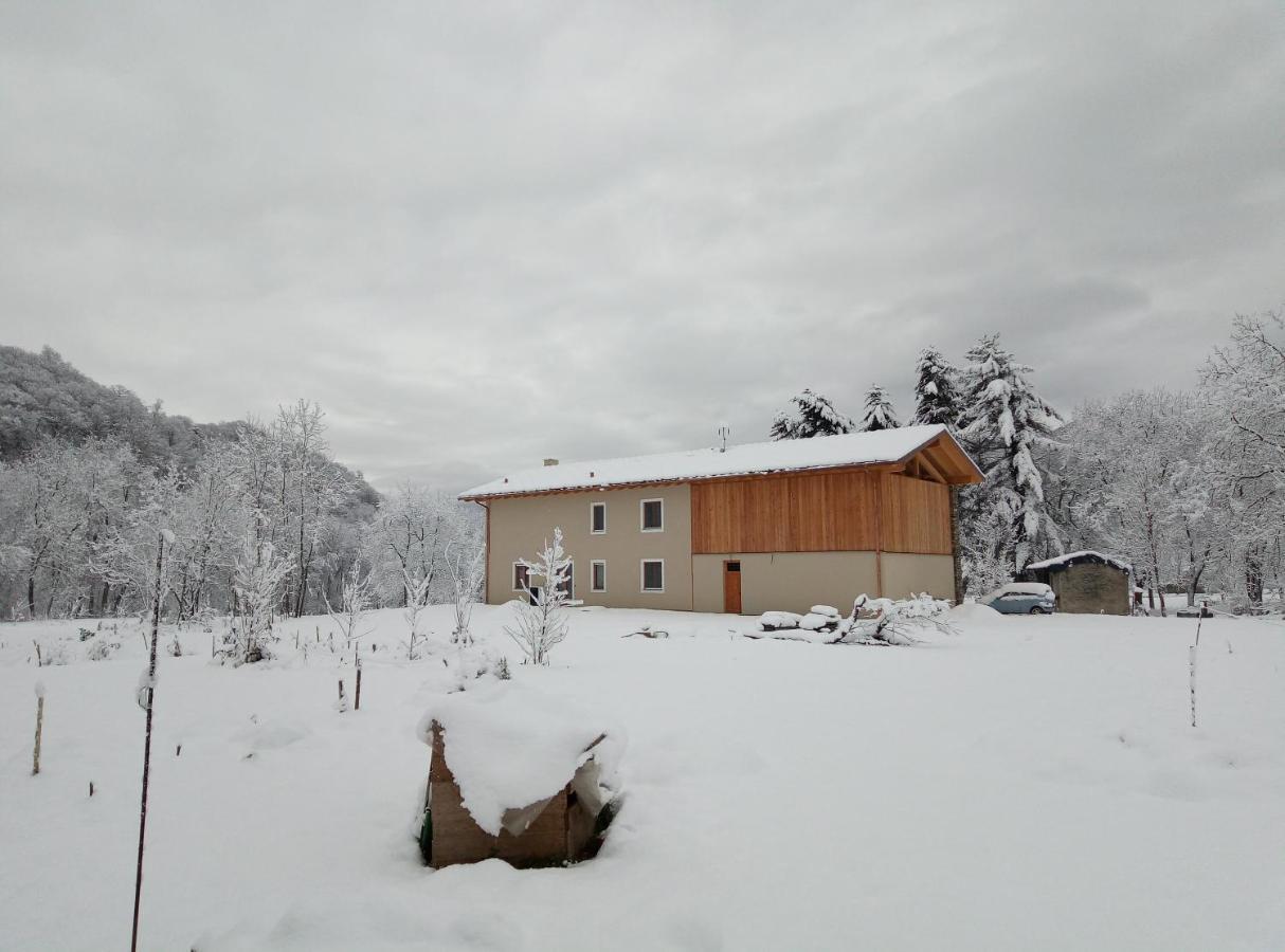Ferienwohnung Semi Al Vento: La Bio-Casa Nel Giardino Incantato! Paesana Exterior foto